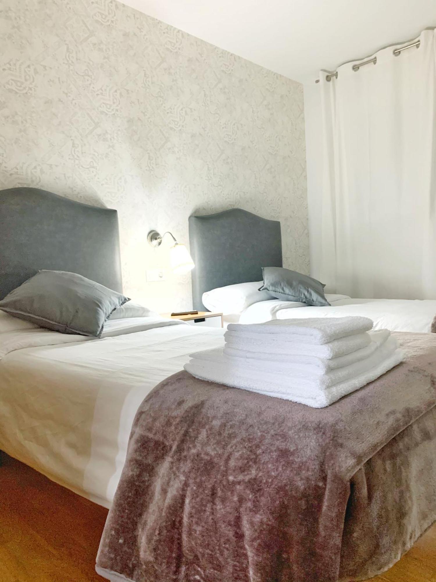 Pension 23-Vinte E Tres O Pedrouzo Dış mekan fotoğraf