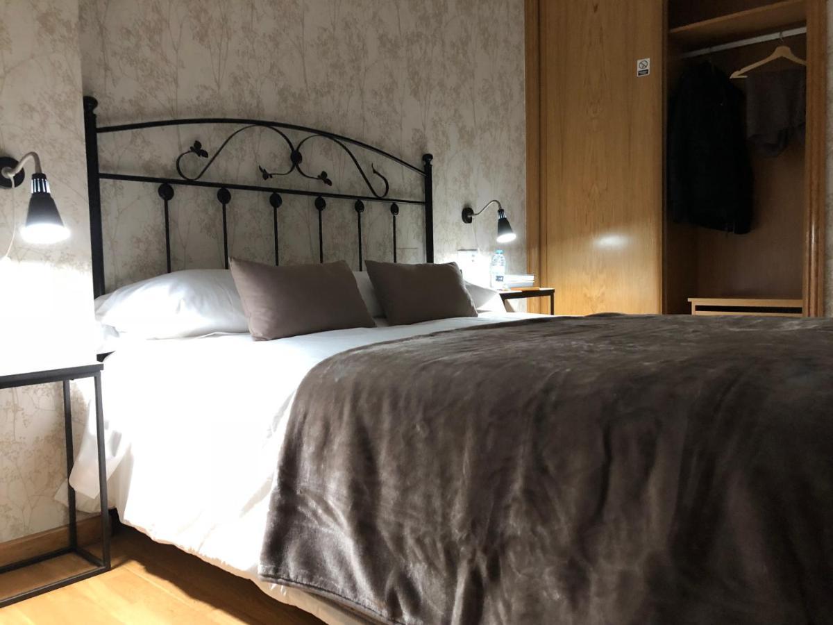 Pension 23-Vinte E Tres O Pedrouzo Dış mekan fotoğraf